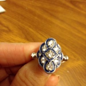 Luxury birthstone criss cross ring